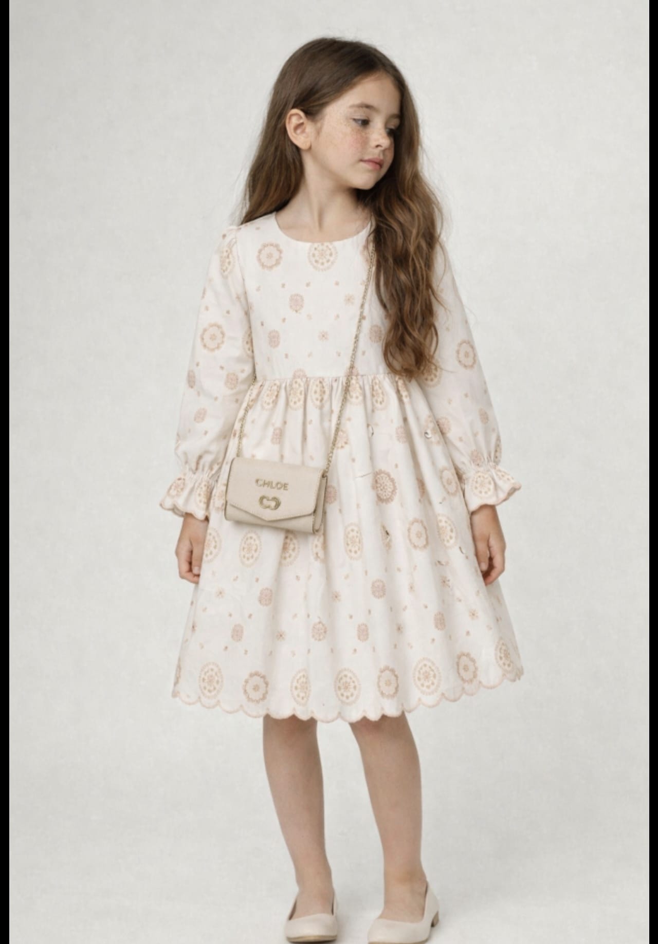 ROCHIE CU ACCESORIU GEANTĂ 6-13 ANI