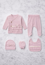 COSTUM &nbsp;BABY 0-3 LUNI CU VOLANELE&nbsp;
